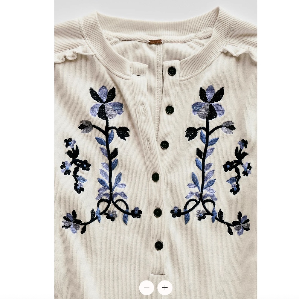NWT Free People Fleur Embroidered Cuff Henley - Picture 2 of 11